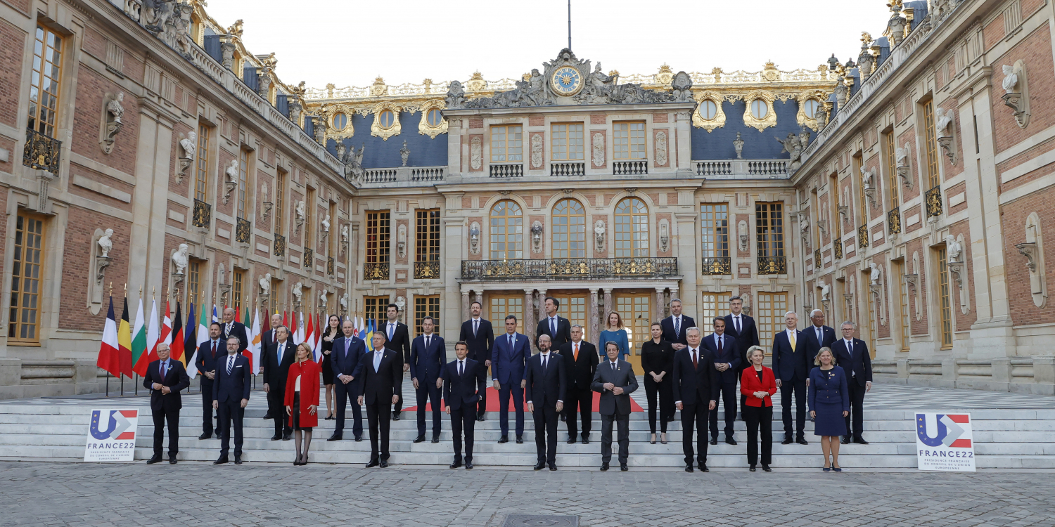 L-UE-en-sommet-a-Versailles-exclut-une-adhesion-rapide-de-l-Ukraine