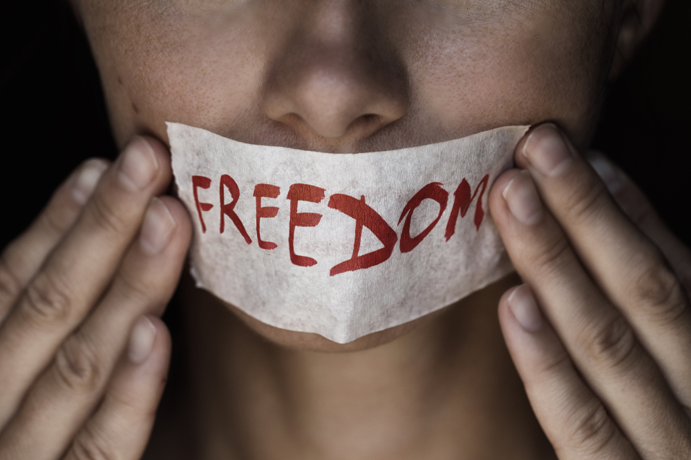 Ukraine-from-press-freedom-to-censorship-risks