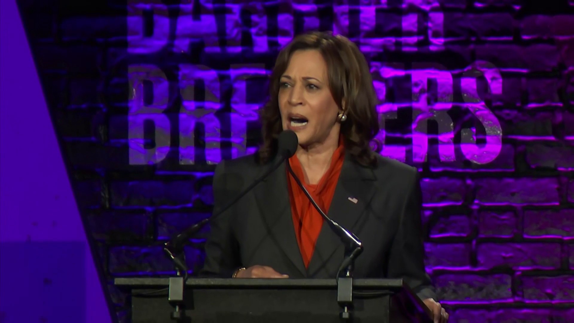 Kamala Harris leaves the "right to life" out of the Declaration of Independence (& other stories)