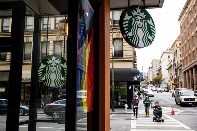 Starbucks banning LGBT decorations as Bud Light Effect kicks in (& other stories)