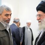 Yahya_Sinwar_greeting_Iranian_Supreme_Leader_Ali_Khamenei