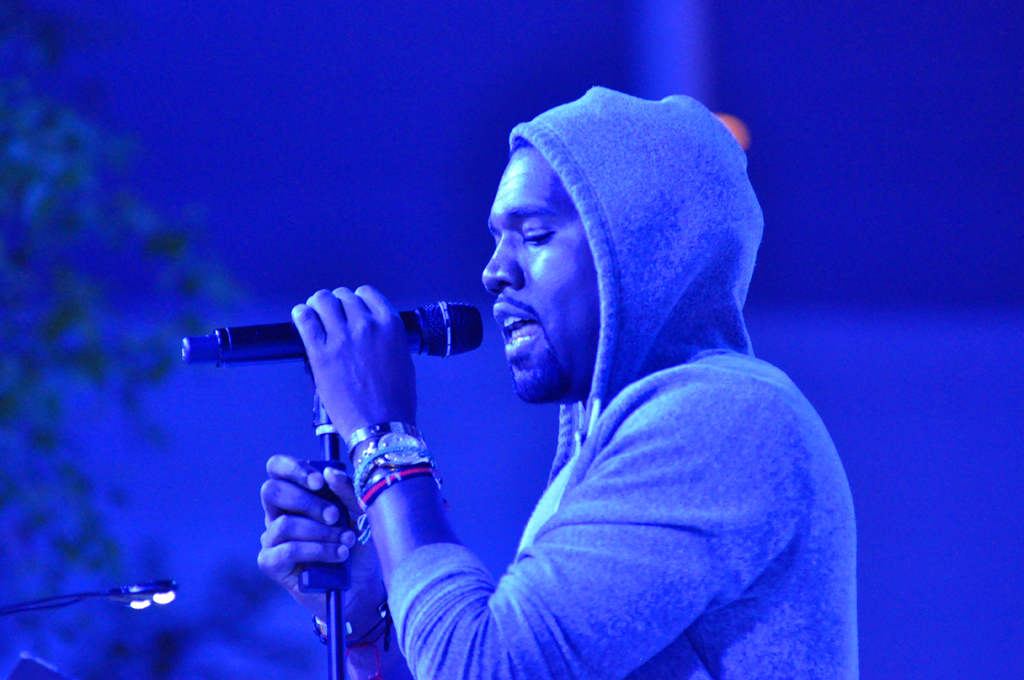 Kanye_West_@_MoMA_(D)