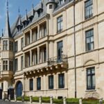 1280px-Luxembourg_Grand_Ducal_Palace_01